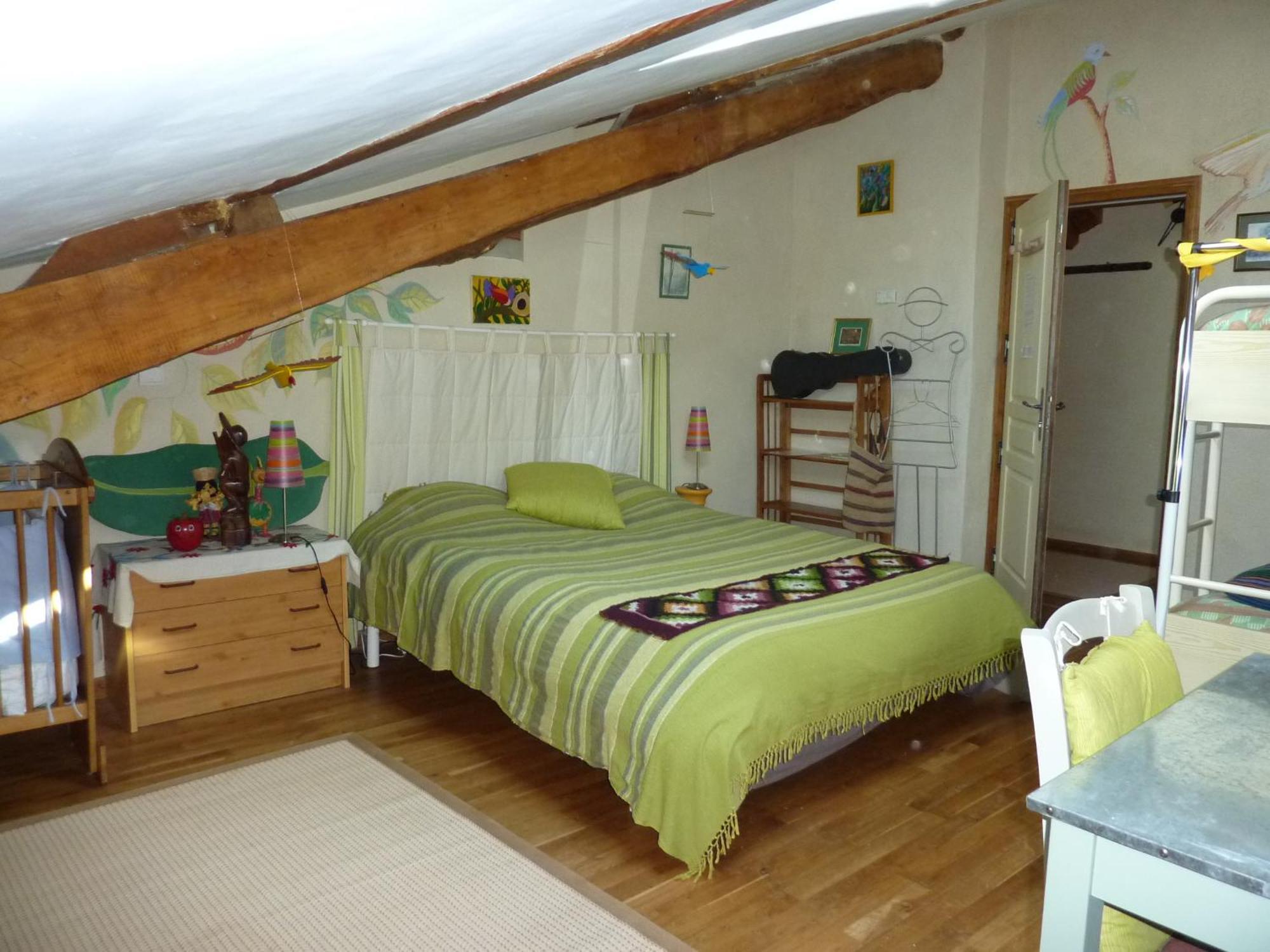 La Source, Vegetarian Guest House Chabeuil Rom bilde