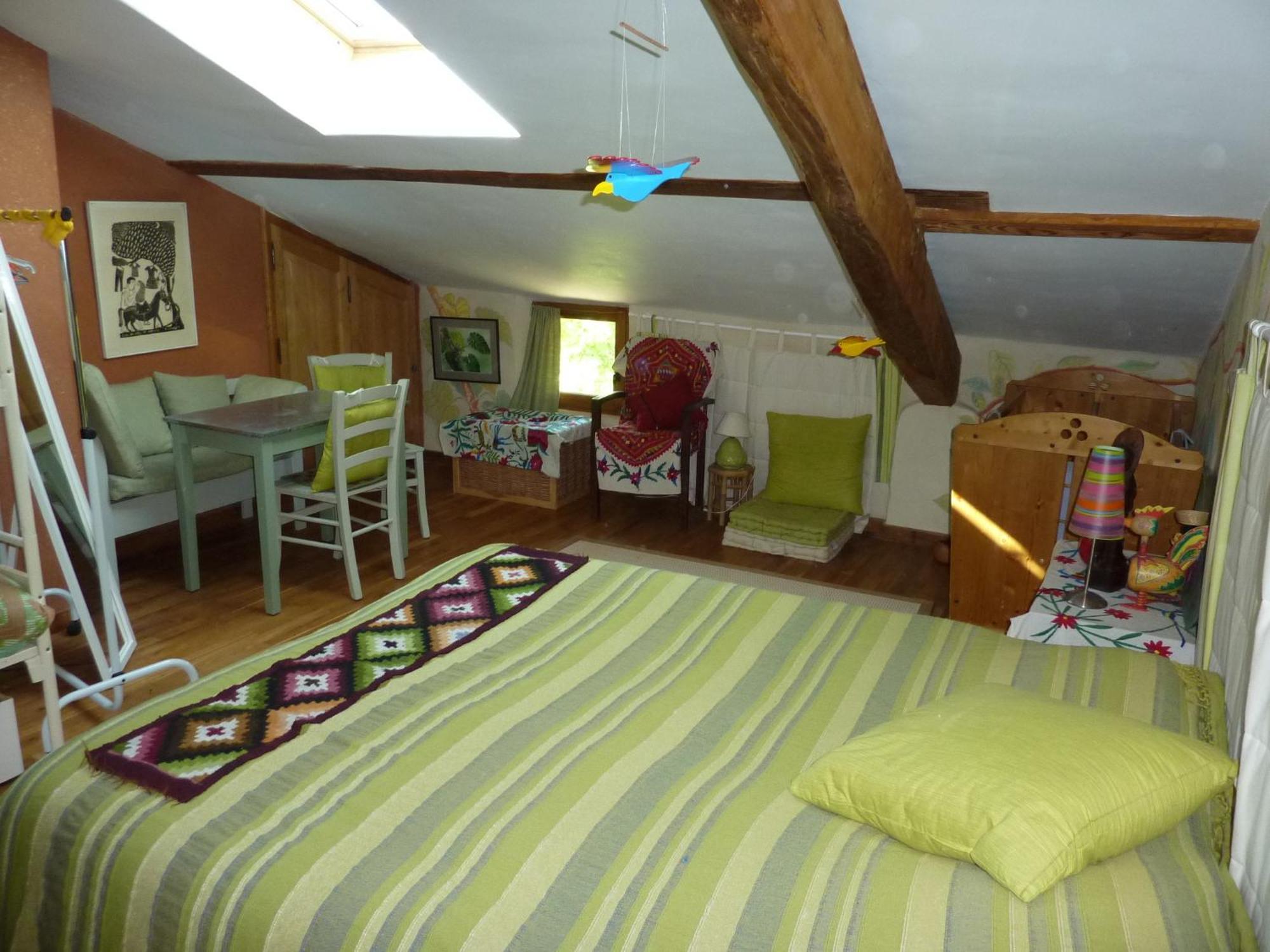 La Source, Vegetarian Guest House Chabeuil Rom bilde